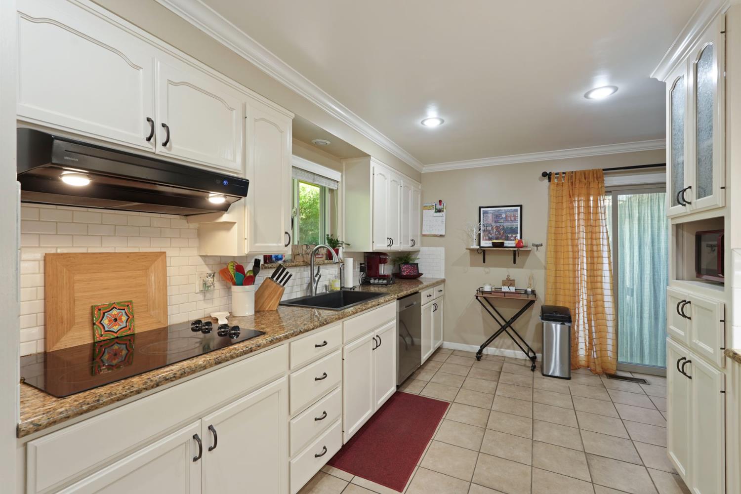 Detail Gallery Image 21 of 53 For 540 S Rose St, Lodi,  CA 95240 - 3 Beds | 2 Baths