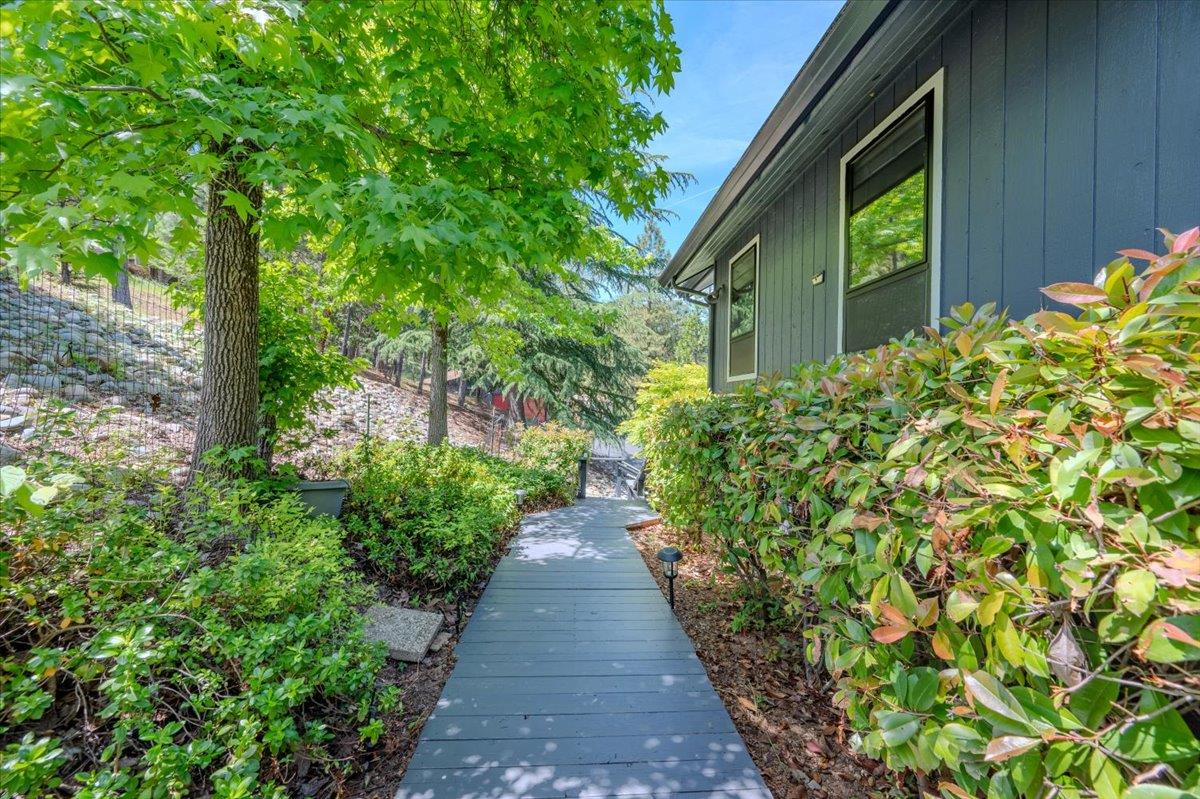 Detail Gallery Image 63 of 67 For 17444 Troy Ct, Grass Valley,  CA 95949 - 4 Beds | 4 Baths