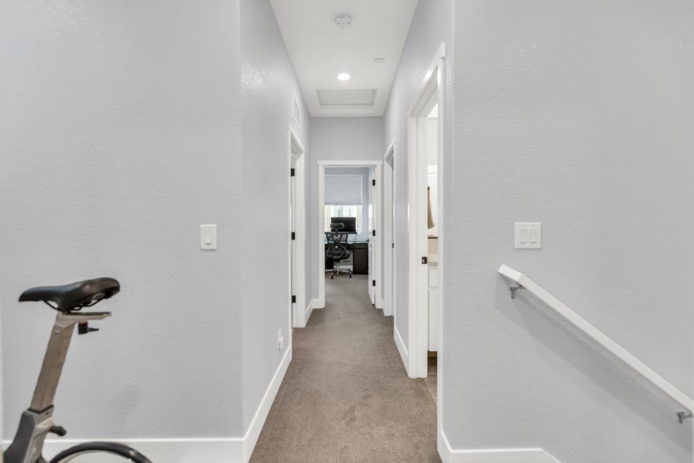 Tanager Court, West Sacramento, California image 31