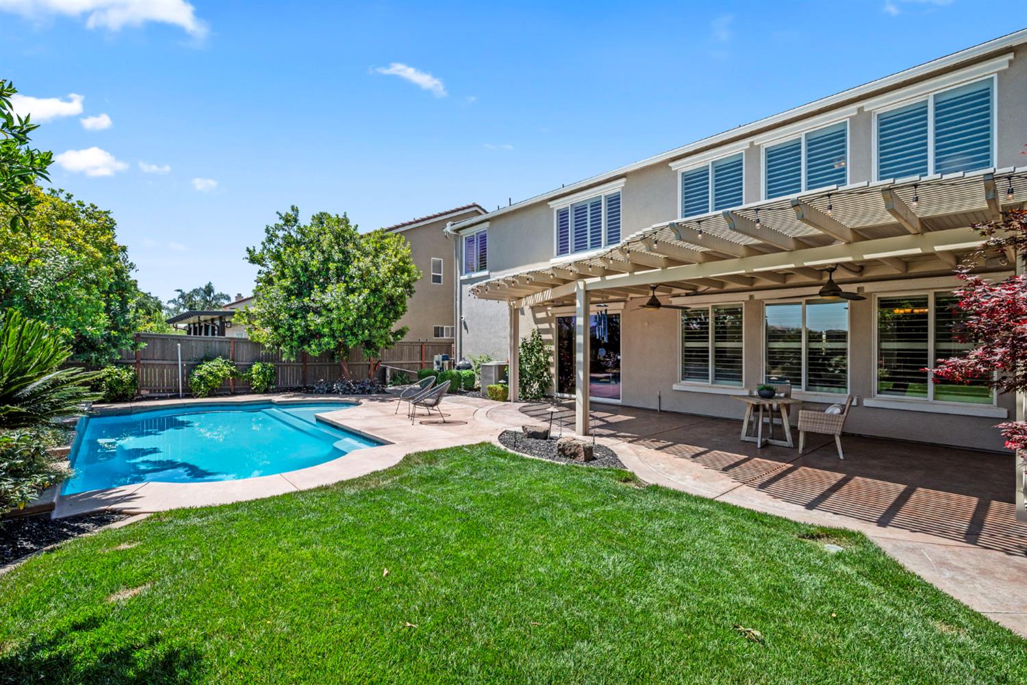 Detail Gallery Image 44 of 56 For 11896 Slate Falls Way, Rancho Cordova,  CA 95742 - 5 Beds | 3 Baths