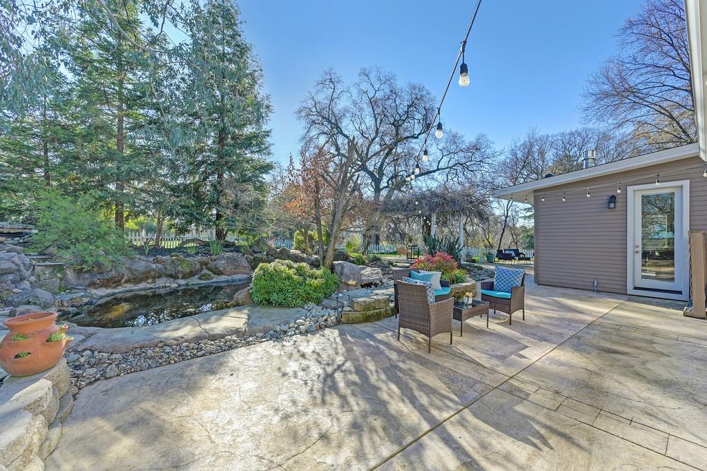 Detail Gallery Image 85 of 92 For 3710 Sutter Hill Ln, Carmichael,  CA 95608 - 4 Beds | 3/1 Baths