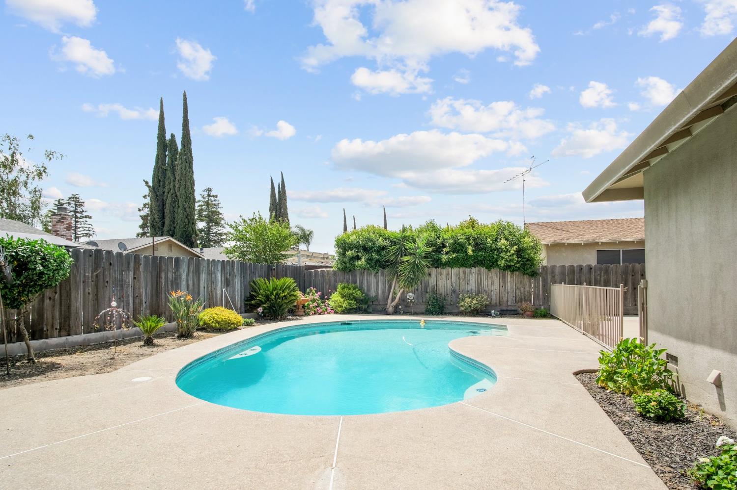 Detail Gallery Image 22 of 23 For 2416 Annhurst Ave, Turlock,  CA 95382 - 3 Beds | 2 Baths