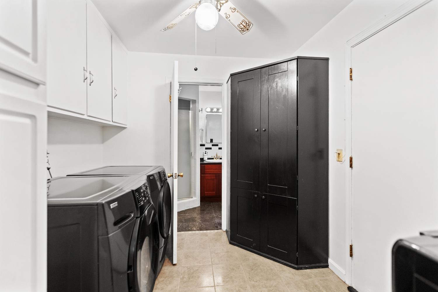 Detail Gallery Image 23 of 47 For 1824 Maryal Dr, Sacramento,  CA 95864 - 3 Beds | 2 Baths