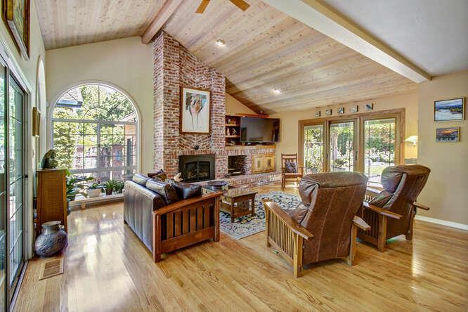 Detail Gallery Image 16 of 82 For 3399 Barberry, Sacramento,  CA 95864 - 5 Beds | 3/2 Baths