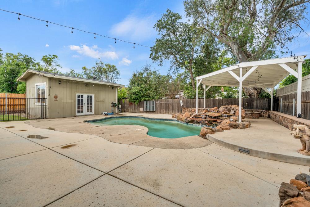 8th Avenue, Rio Linda, California image 41