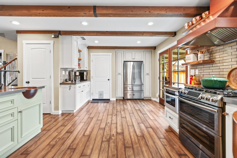 Detail Gallery Image 20 of 99 For 7020 Rathmore Ct, Elk Grove,  CA 95758 - 3 Beds | 2/1 Baths