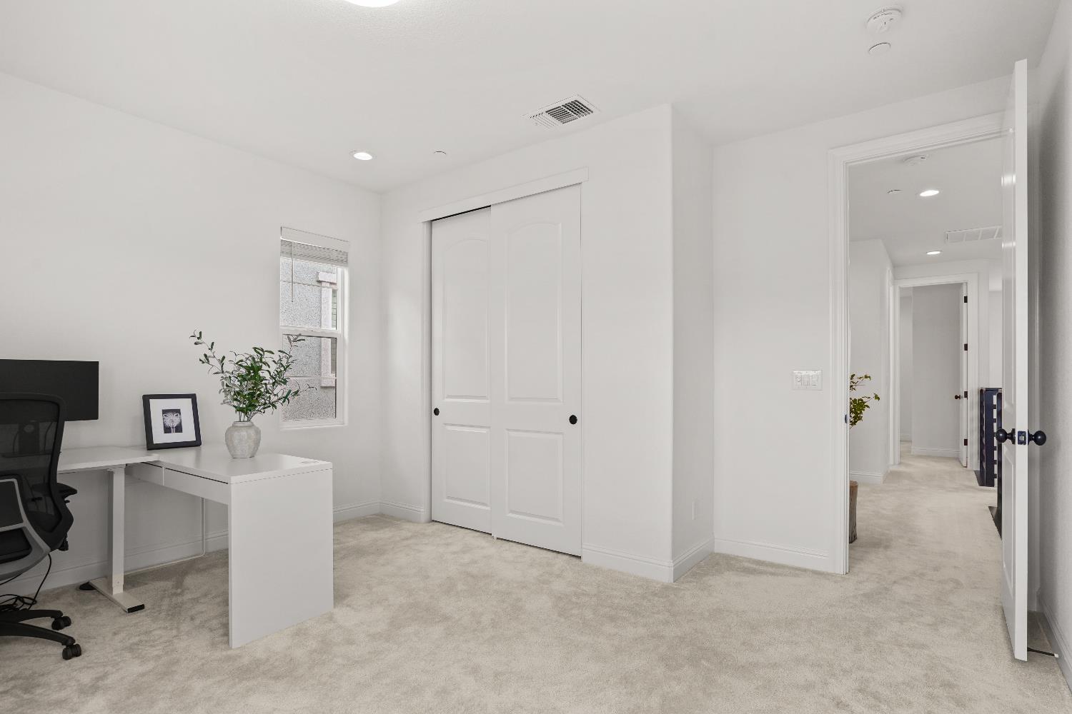 Detail Gallery Image 45 of 71 For 12840 Pier View Way, Rancho Cordova,  CA 95742 - 4 Beds | 3/1 Baths