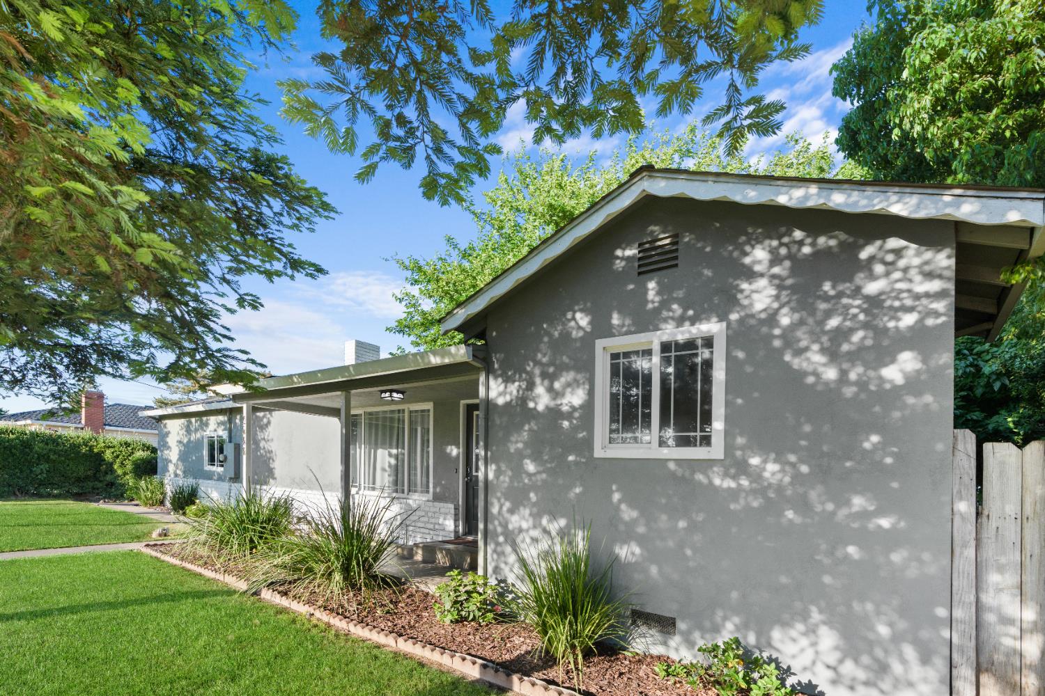 Detail Gallery Image 3 of 48 For 2638 N Olive Ave, Turlock,  CA 95382 - 2 Beds | 1 Baths