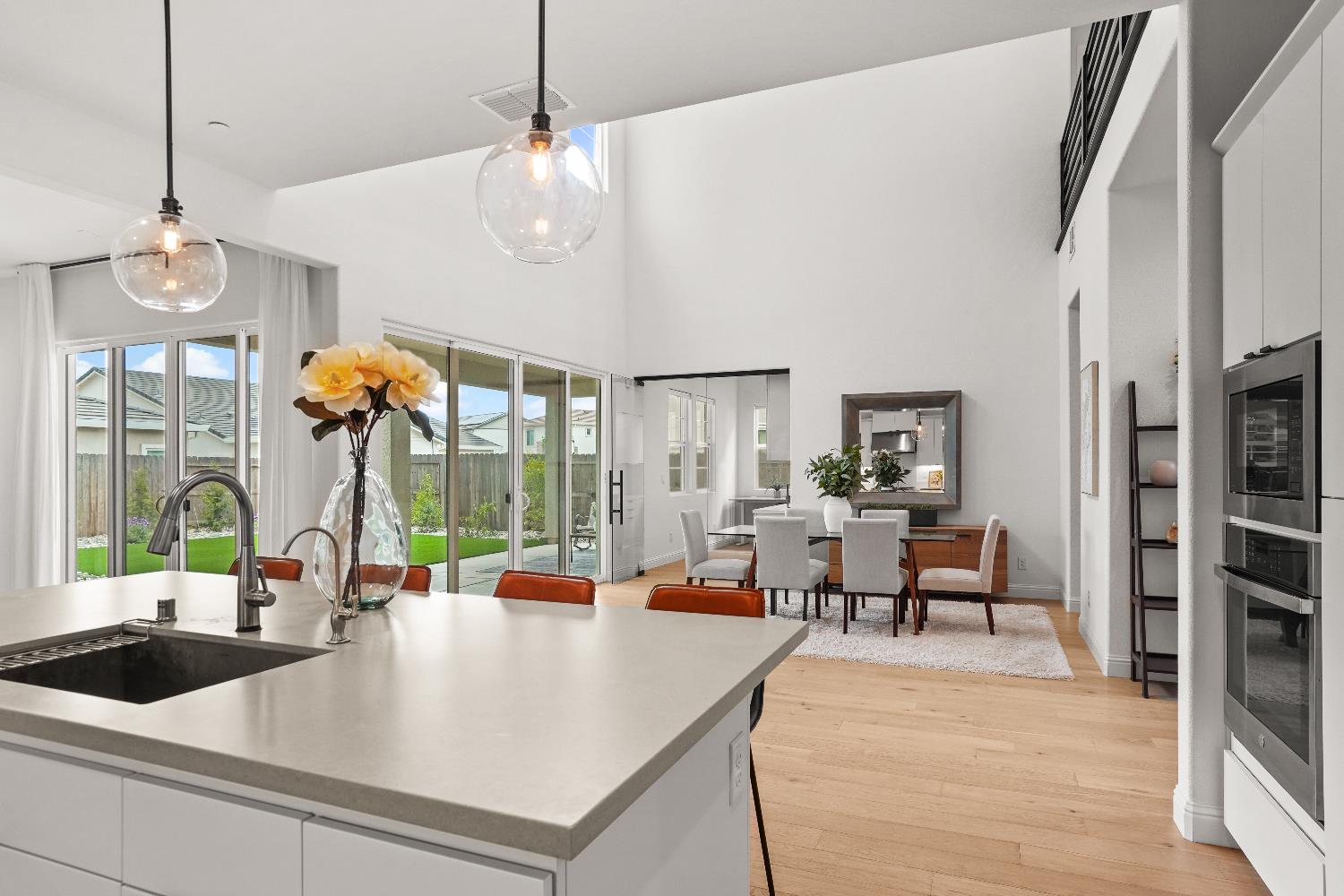 Detail Gallery Image 19 of 71 For 12840 Pier View Way, Rancho Cordova,  CA 95742 - 4 Beds | 3/1 Baths
