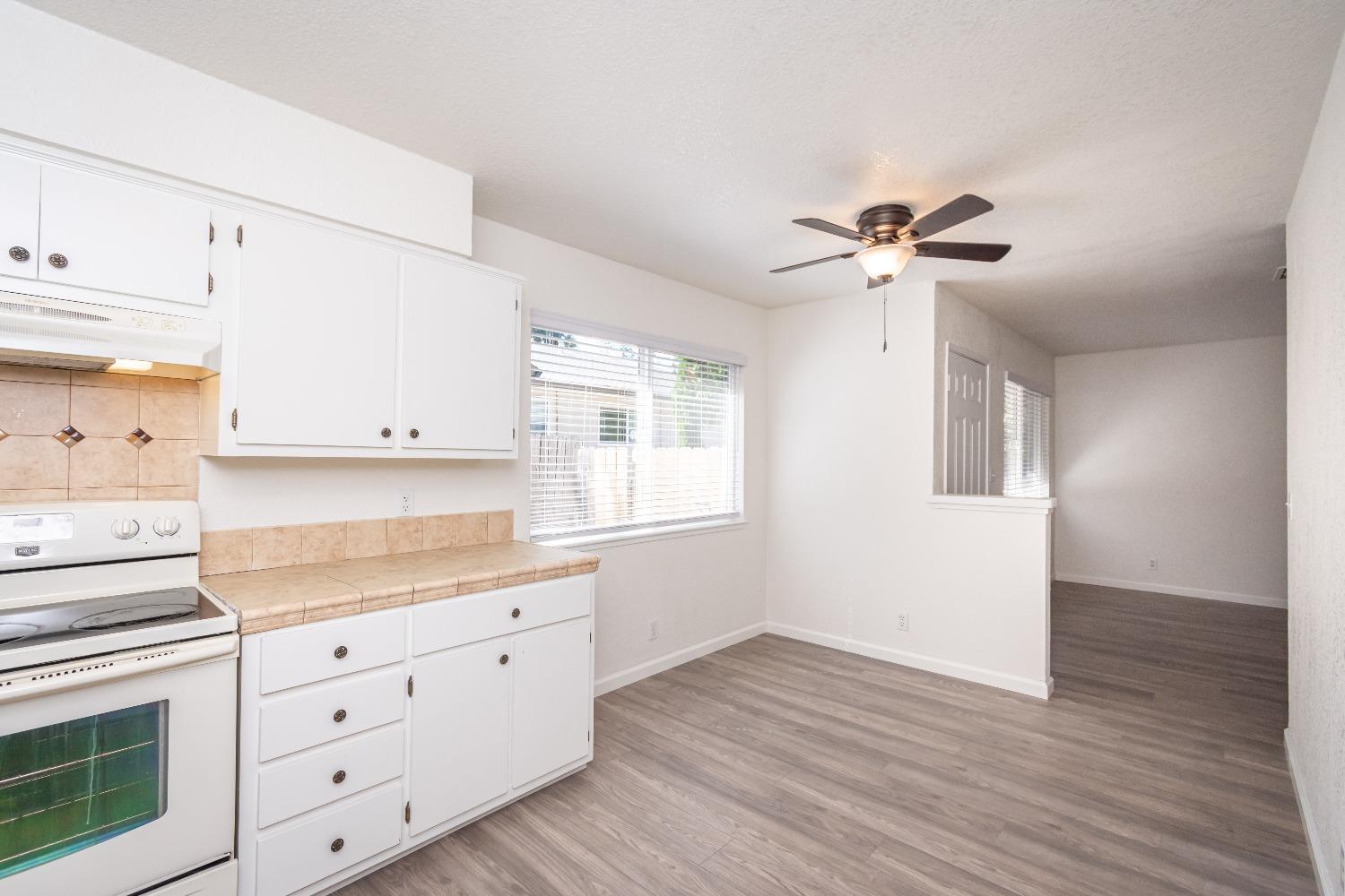 Detail Gallery Image 12 of 35 For 6230 Westwood Dr, Rocklin,  CA 95677 - – Beds | – Baths