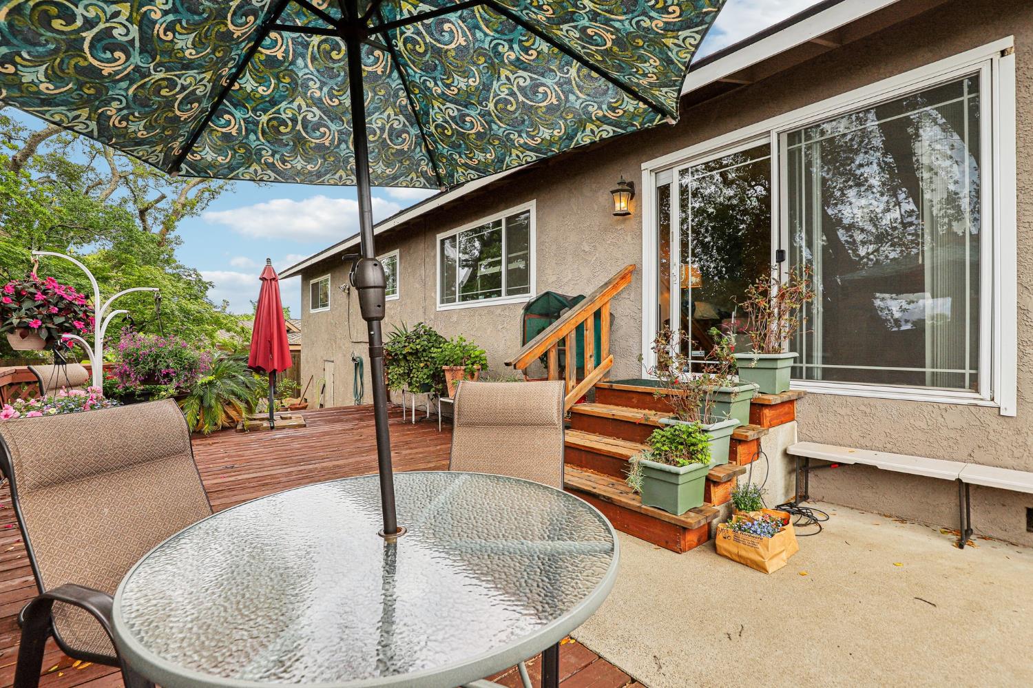 Detail Gallery Image 30 of 33 For 6942 Palmdell Way, Fair Oaks,  CA 95628 - 4 Beds | 2 Baths