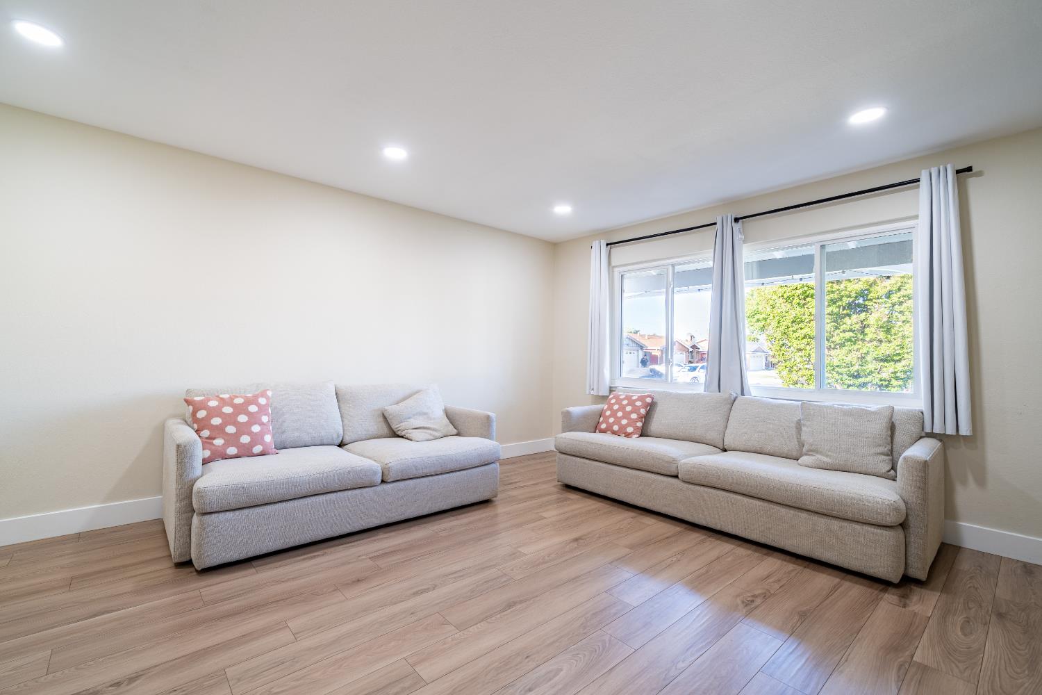 Scripps St, Hayward, California image 6