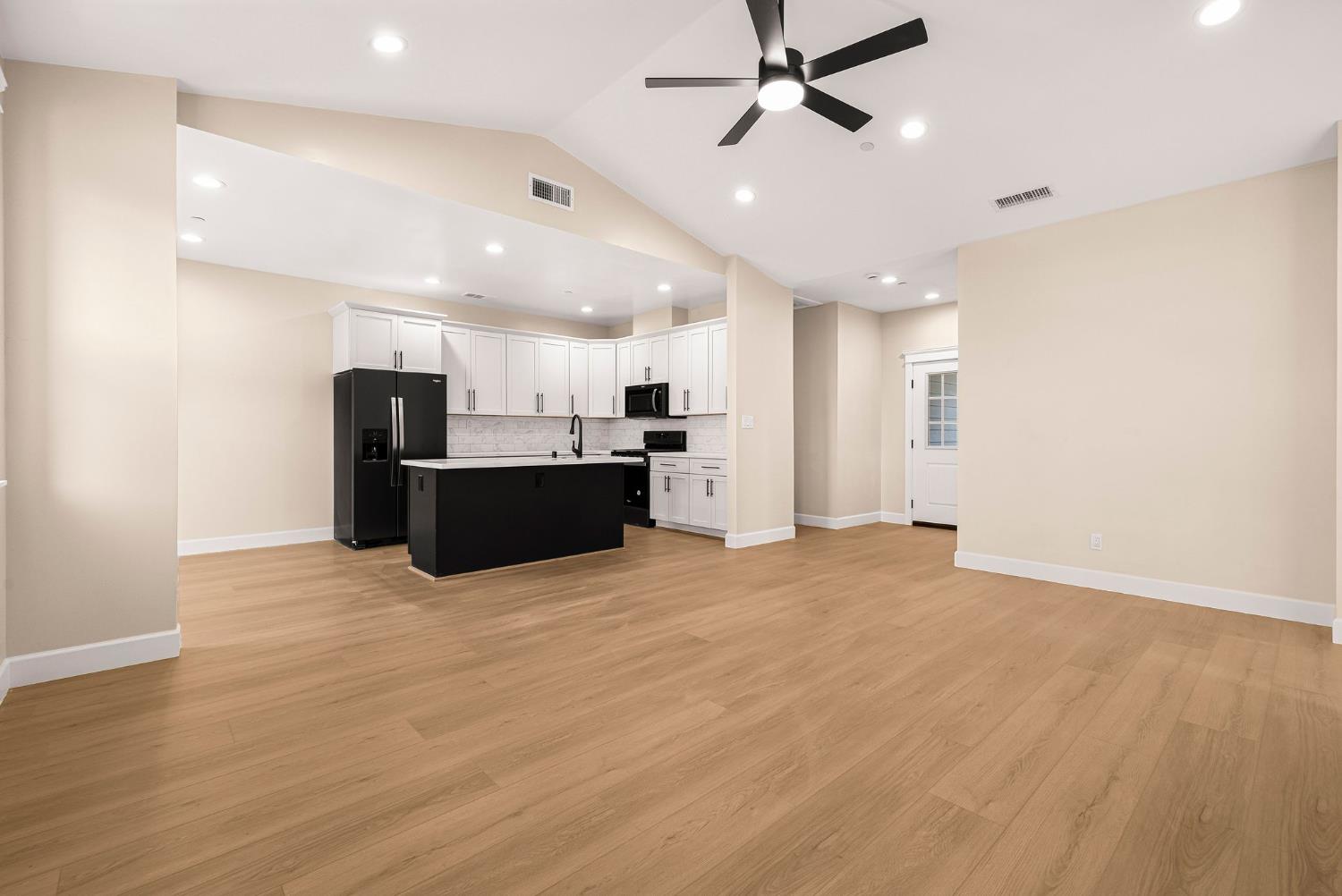 Conifer Drive, Paradise, California image 11