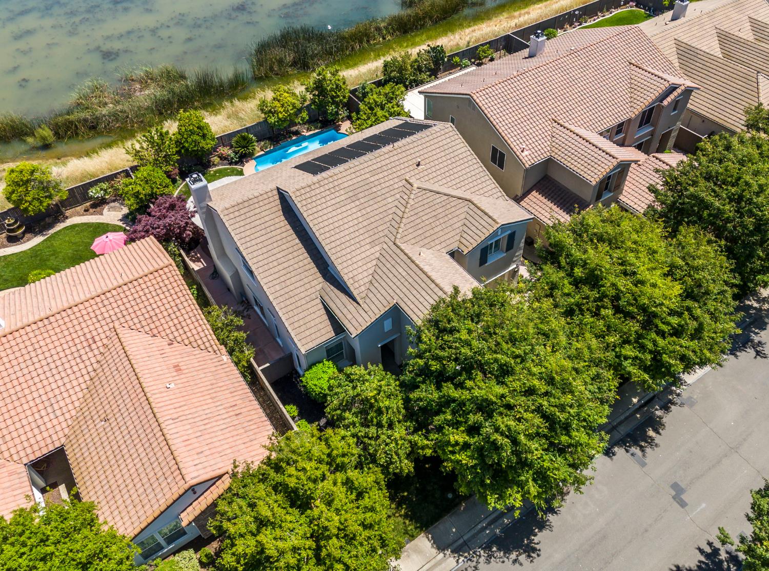 Detail Gallery Image 51 of 56 For 11896 Slate Falls Way, Rancho Cordova,  CA 95742 - 5 Beds | 3 Baths