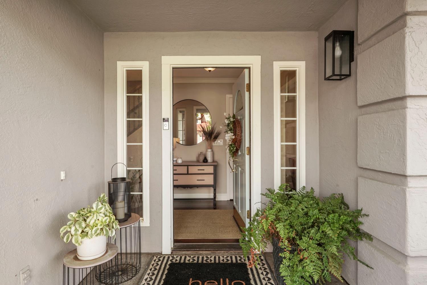 Detail Gallery Image 2 of 50 For 525 Vista Rio Ct, Woodbridge,  CA 95258 - 4 Beds | 3 Baths