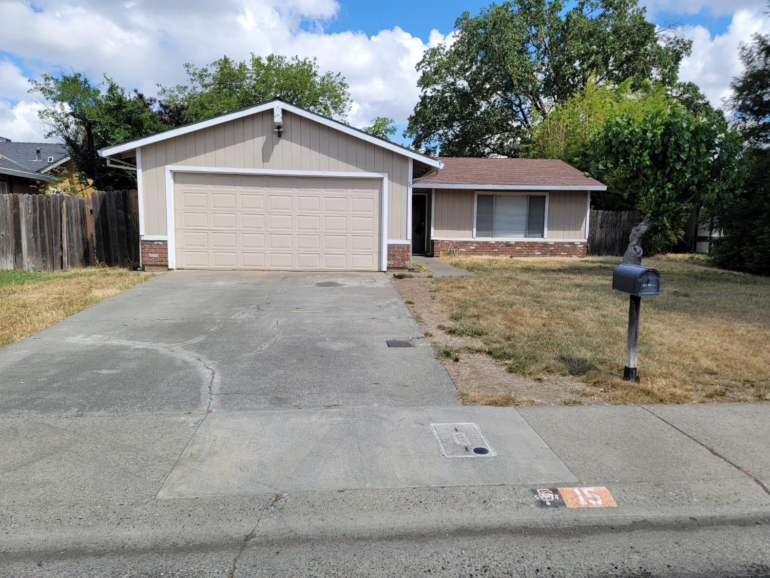 Loorz Court, Sacramento, California image 1