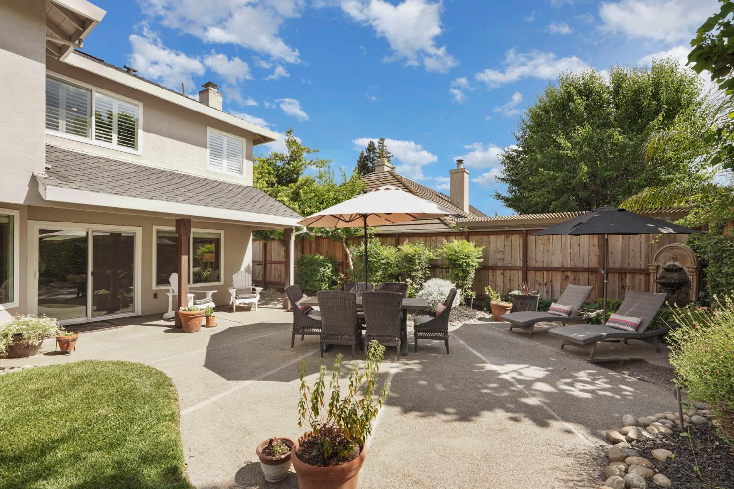 Detail Gallery Image 37 of 50 For 525 Vista Rio Ct, Woodbridge,  CA 95258 - 4 Beds | 3 Baths