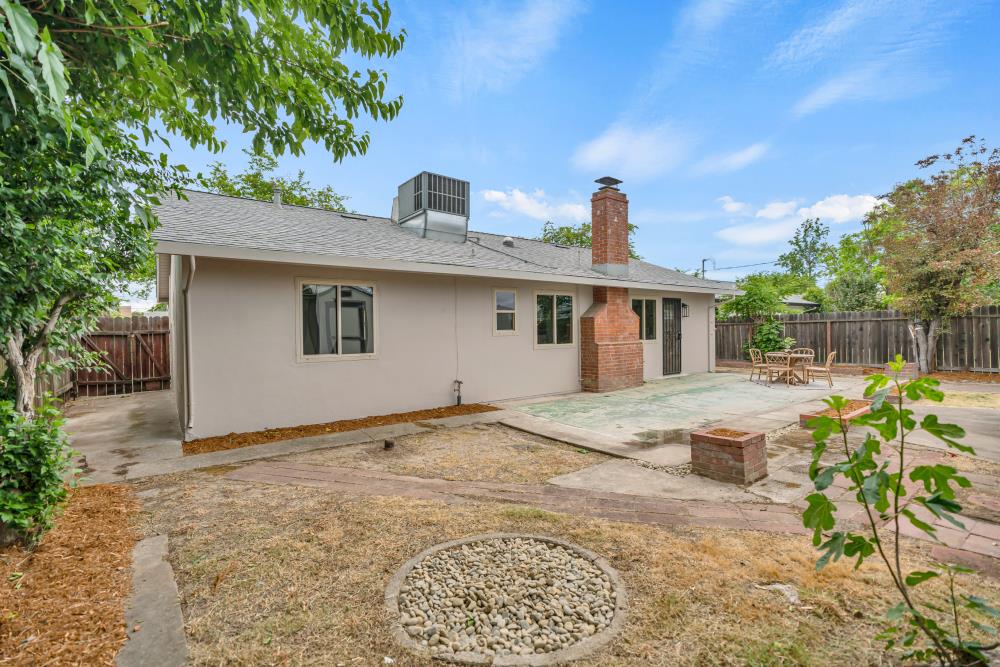 Detail Gallery Image 22 of 26 For 3805 Lankershim Way, North Highlands,  CA 95660 - 3 Beds | 2 Baths