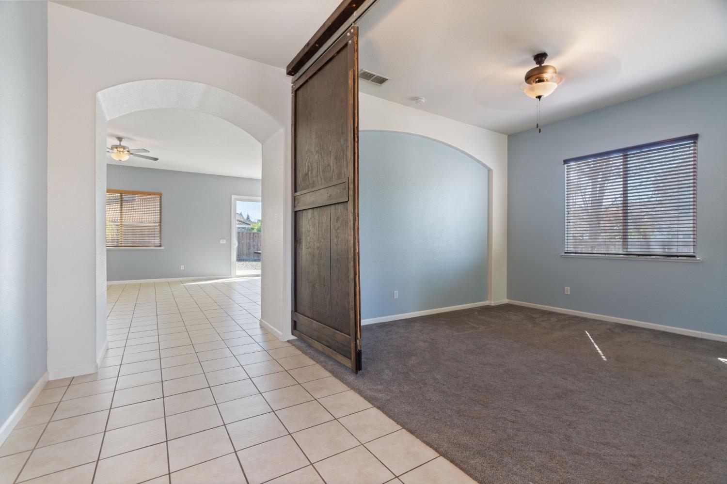 Gladwin Way, Elk Grove, California image 5