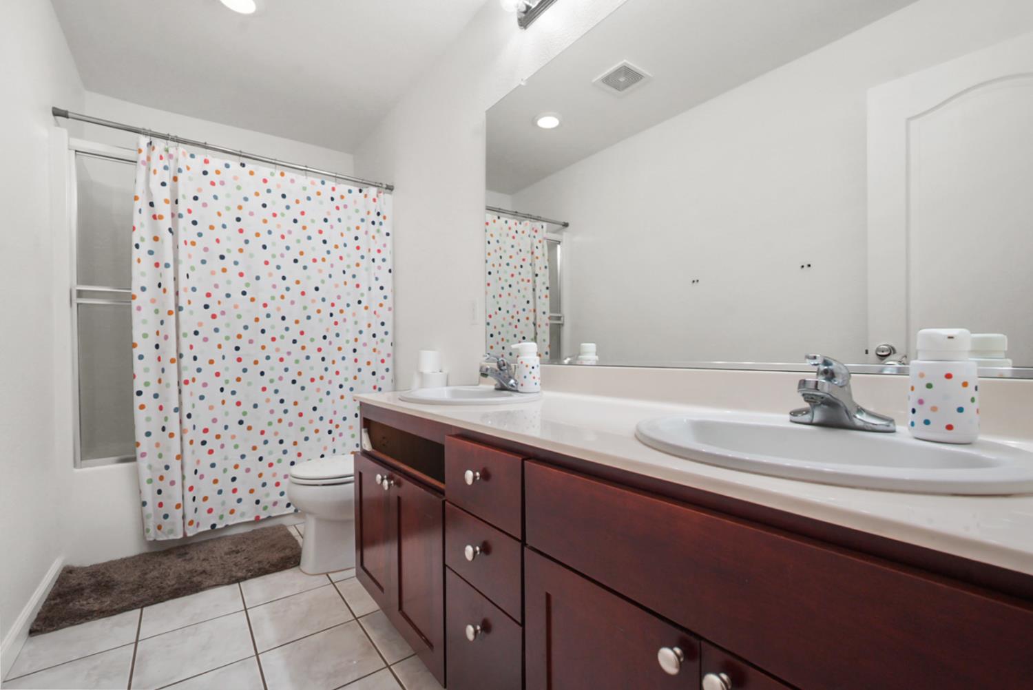 Detail Gallery Image 24 of 36 For 1408 Mendocino Creek Dtive, Patterson,  CA 95363 - 5 Beds | 3/1 Baths