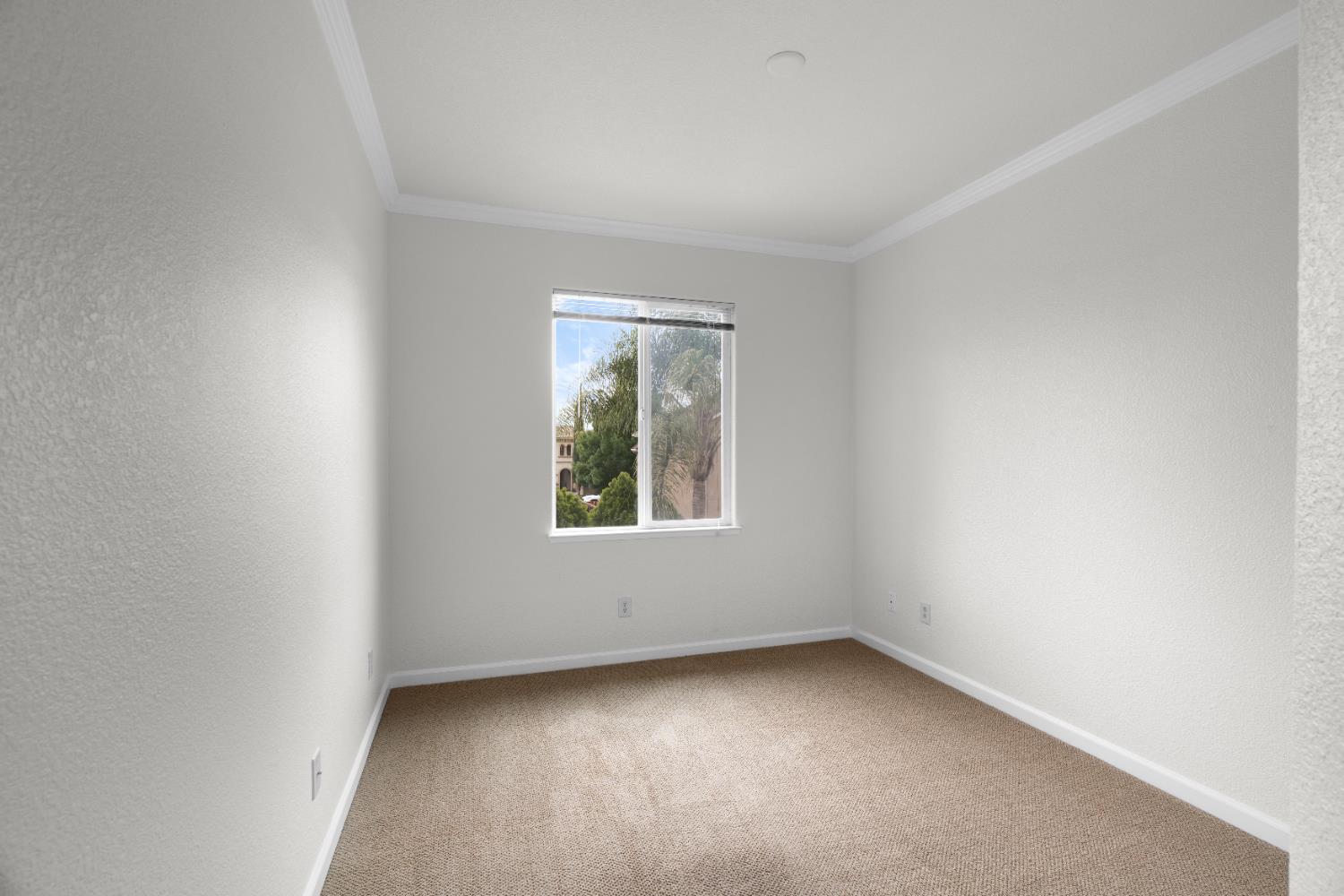 Detail Gallery Image 16 of 39 For 17636 Red Barley Ct, Lathrop,  CA 95330 - 3 Beds | 2/1 Baths