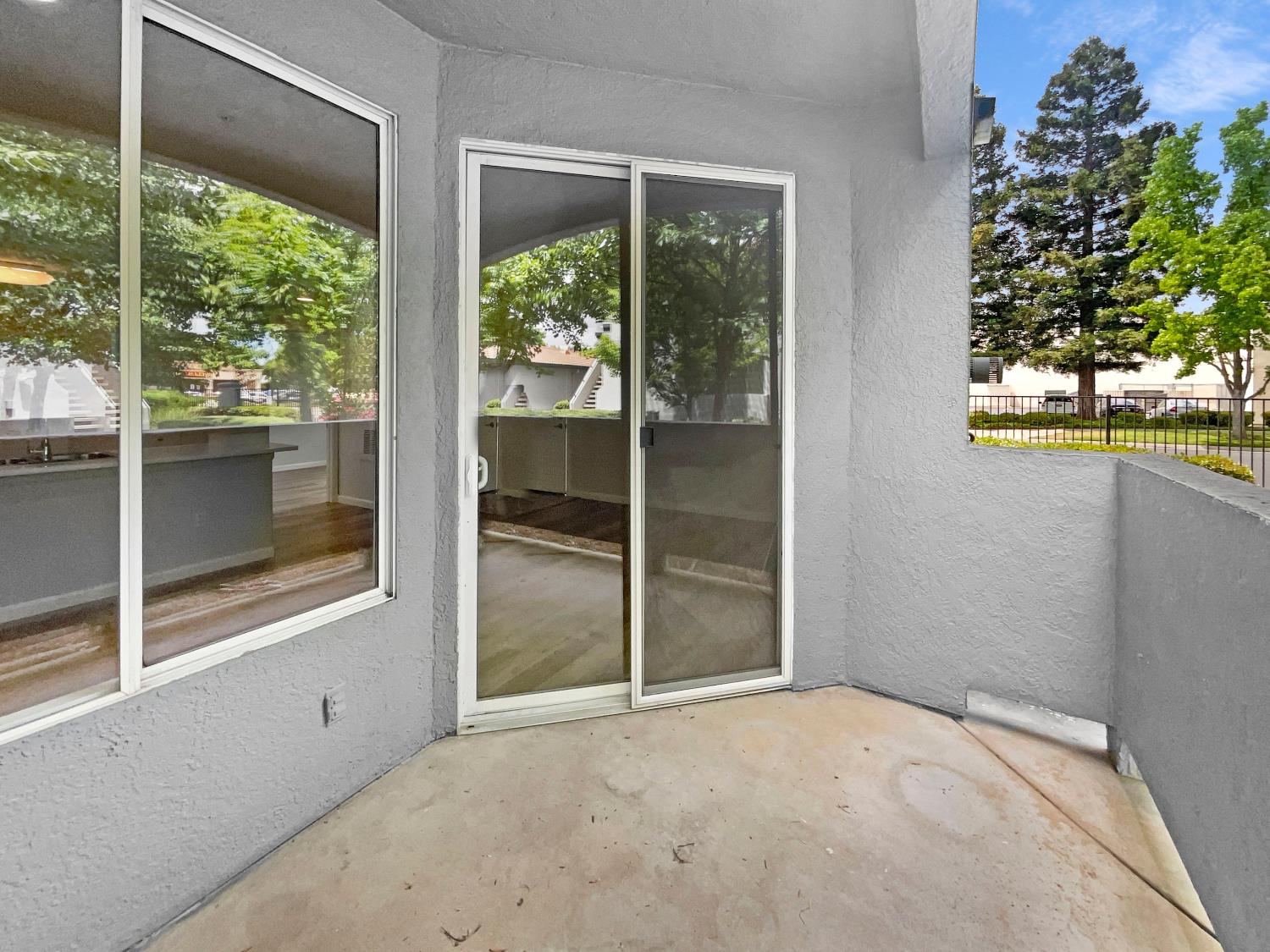 Detail Gallery Image 19 of 20 For 5201 Laguna Oaks Dr #5,  Elk Grove,  CA 95758 - 1 Beds | 1 Baths