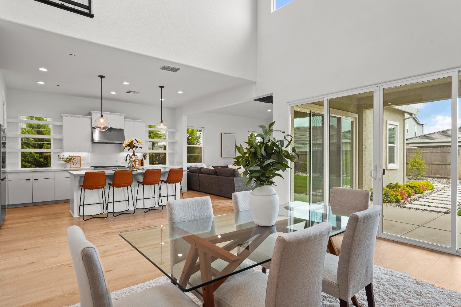 Detail Gallery Image 26 of 71 For 12840 Pier View Way, Rancho Cordova,  CA 95742 - 4 Beds | 3/1 Baths