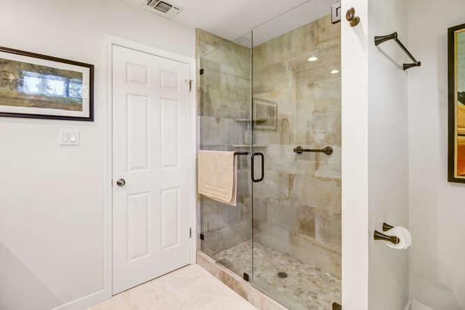 Detail Gallery Image 39 of 82 For 3399 Barberry, Sacramento,  CA 95864 - 5 Beds | 3/2 Baths