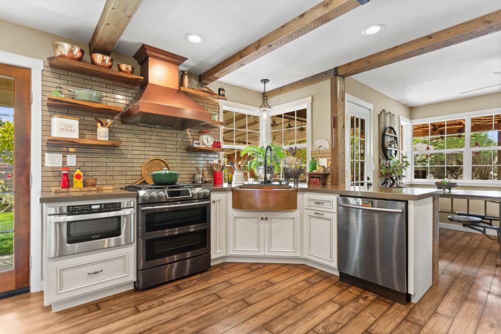 Detail Gallery Image 18 of 99 For 7020 Rathmore Ct, Elk Grove,  CA 95758 - 3 Beds | 2/1 Baths