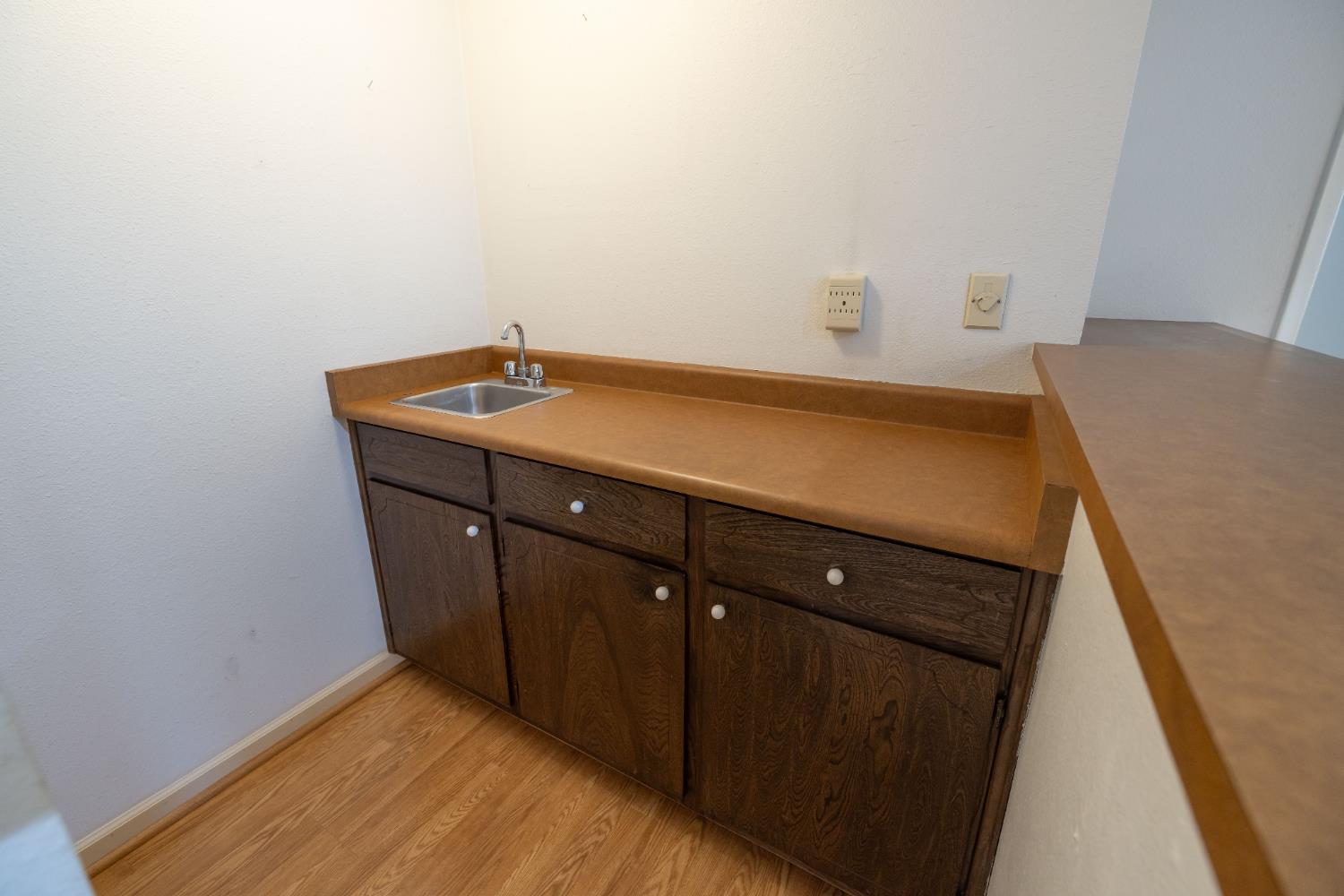 Detail Gallery Image 22 of 52 For 1917 Santa Fe Dr, Stockton,  CA 95209 - 4 Beds | 3 Baths