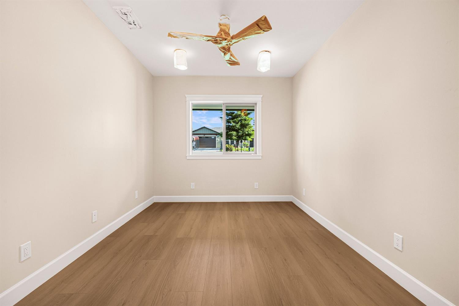 Conifer Drive, Paradise, California image 34