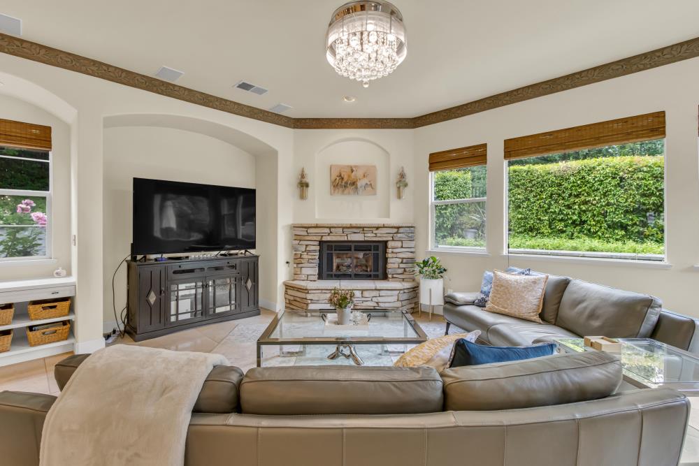 Souza Drive, El Dorado Hills, California image 37