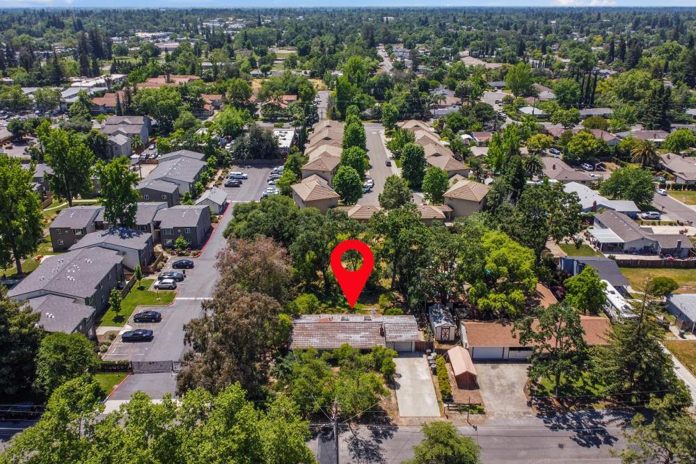 Sutter Avenue, Carmichael, California image 22