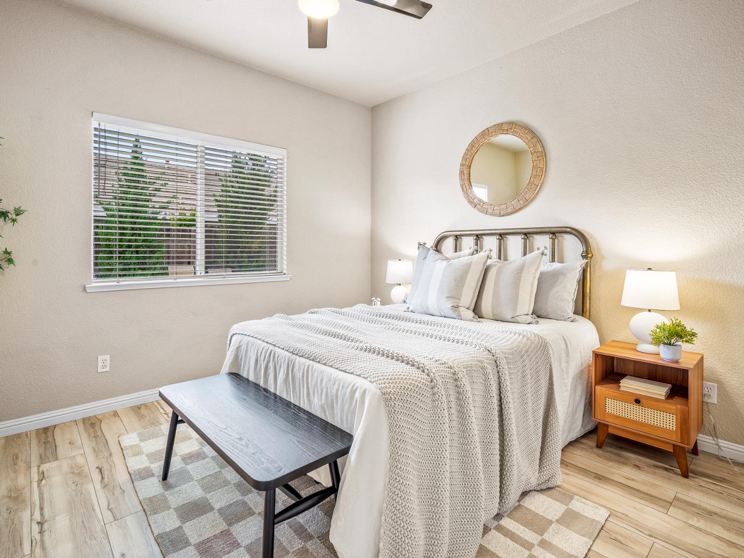 Farrell Court, Folsom, California image 18
