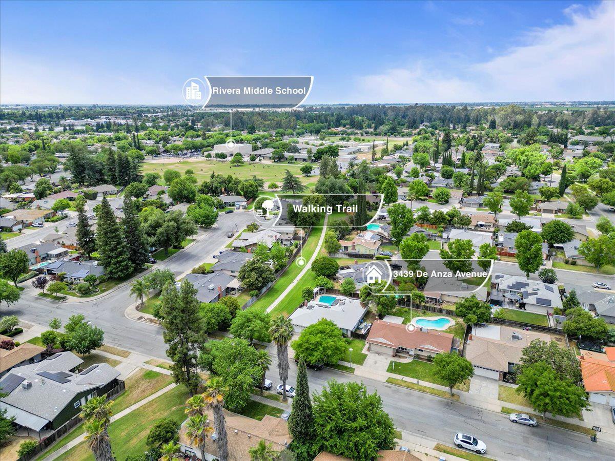 De Anza Avenue, Merced, California image 23