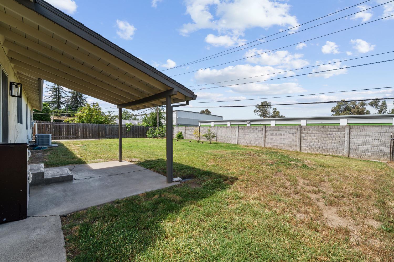 Detail Gallery Image 29 of 31 For 7037 Wilshire Cir, Sacramento,  CA 95822 - 3 Beds | 2 Baths