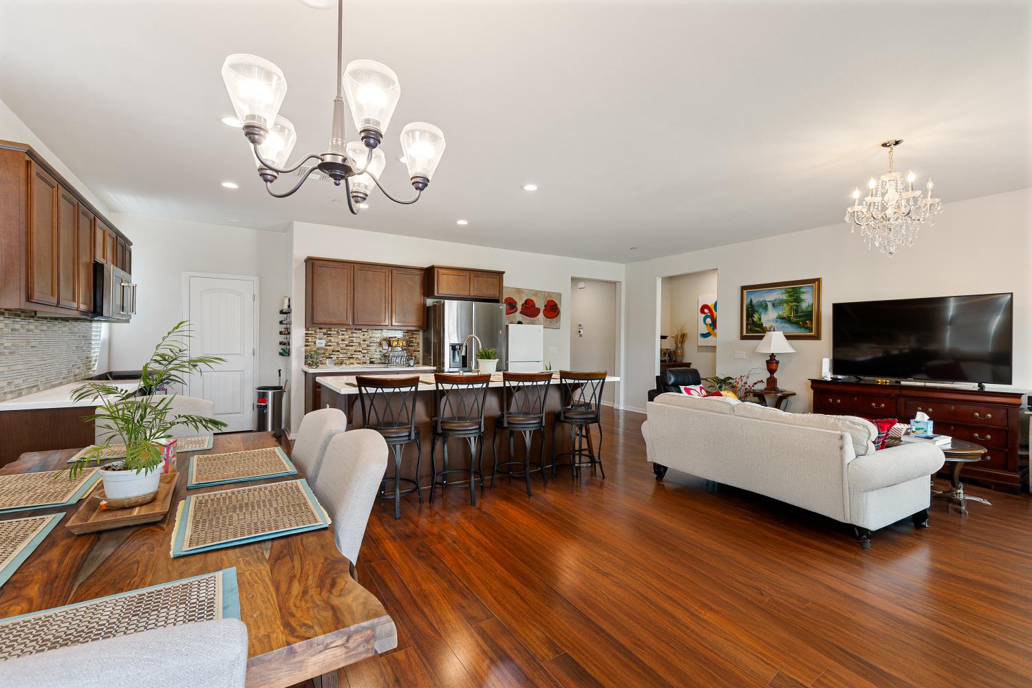 Detail Gallery Image 19 of 36 For 951 Alvarado Ct, Stockton,  CA 95204 - 3 Beds | 2 Baths