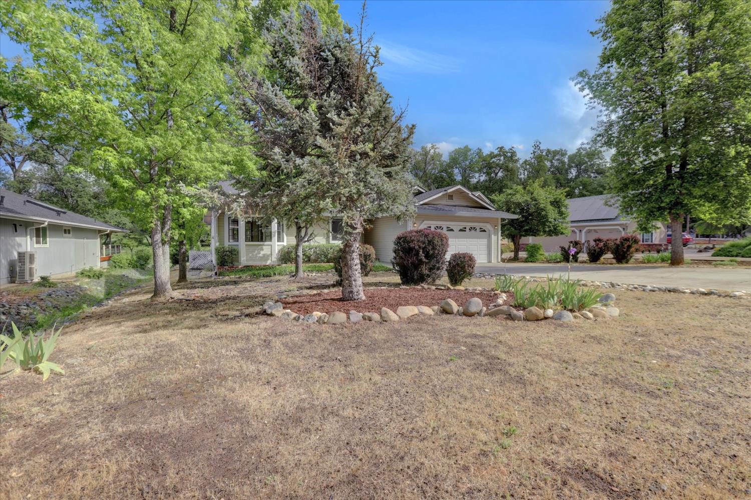 Detail Gallery Image 32 of 59 For 12300 Lake Wildwood Dr, Penn Valley,  CA 95946 - 3 Beds | 2 Baths