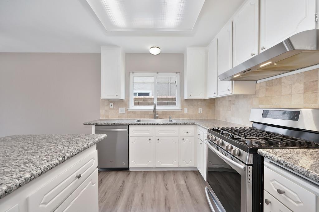 Detail Gallery Image 9 of 33 For 9620 Countryroads Dr, Sacramento,  CA 95827 - 4 Beds | 2 Baths
