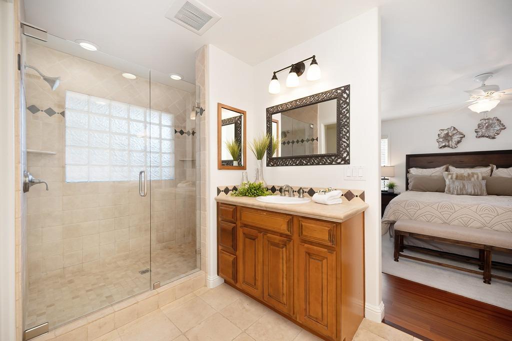 Detail Gallery Image 31 of 73 For 8224 Shadowood Ct, Granite Bay,  CA 95746 - 4 Beds | 2/1 Baths