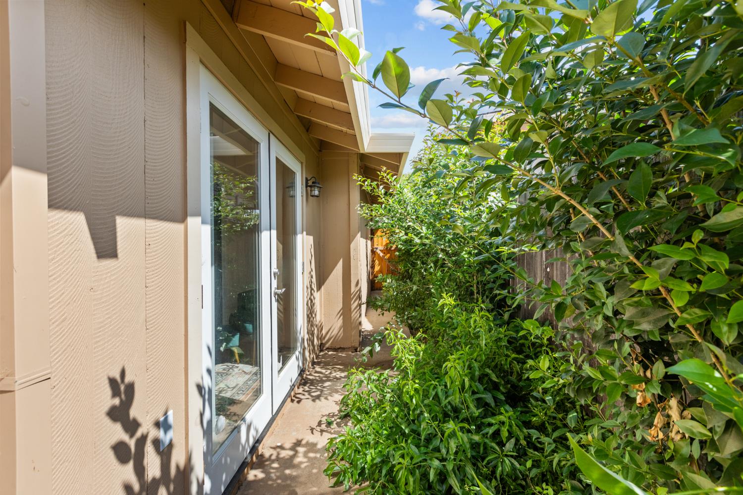 Detail Gallery Image 31 of 36 For 10164 Crawford Way, Sacramento,  CA 95827 - – Beds | – Baths