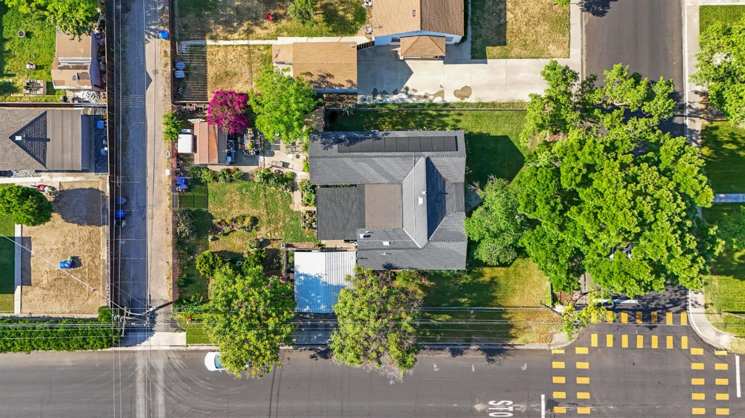 Detail Gallery Image 30 of 33 For 226 Rosina Ave, Modesto,  CA 95354 - 3 Beds | 2 Baths