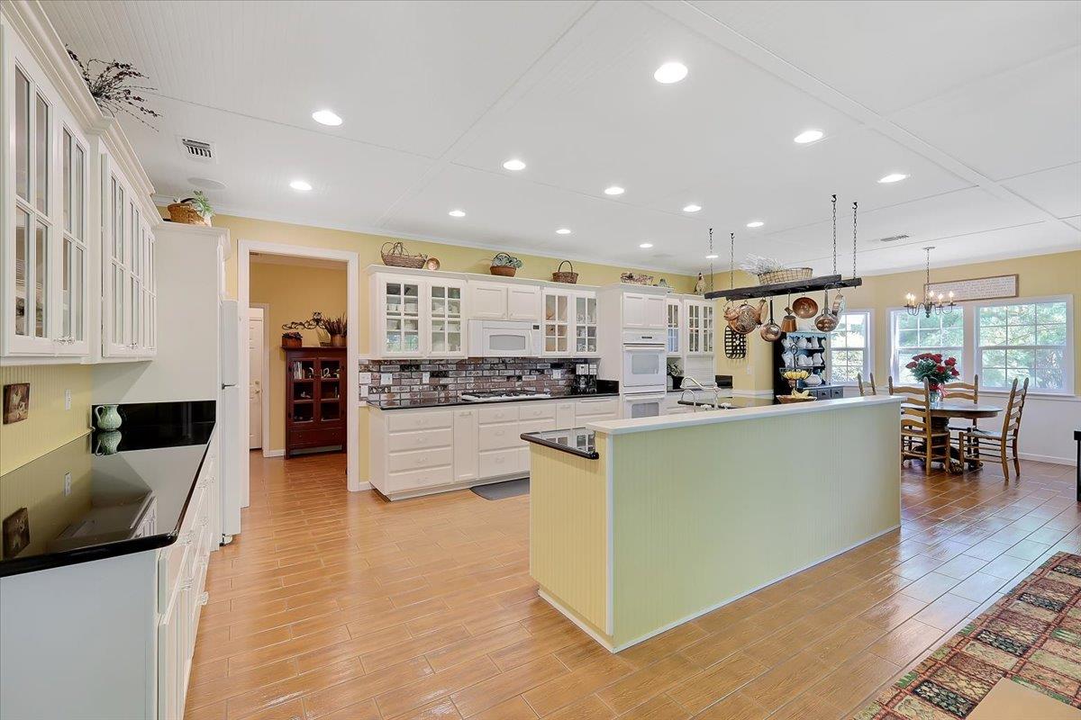 Detail Gallery Image 36 of 84 For 685 Saddleback Dr, Marysville,  CA 95901 - 3 Beds | 2/2 Baths