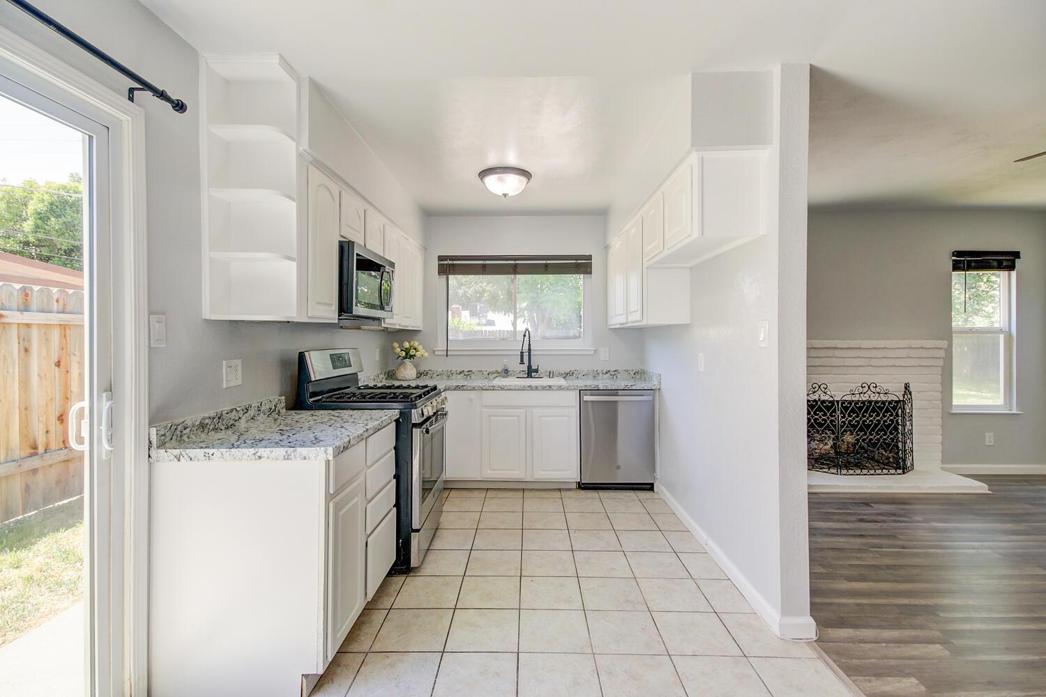 Detail Gallery Image 13 of 35 For 8258 Cordelia Cir, Citrus Heights,  CA 95621 - 3 Beds | 1 Baths