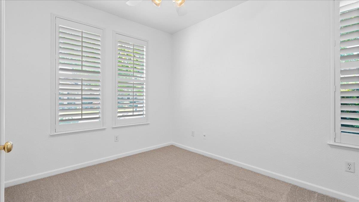 Detail Gallery Image 5 of 48 For 120 Pelican Bay Cir, Sacramento,  CA 95835 - 2 Beds | 2 Baths