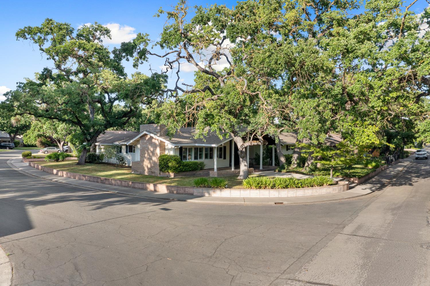 Detail Gallery Image 77 of 79 For 2321 Bonniebrook Dr, Stockton,  CA 95207 - 3 Beds | 2/1 Baths