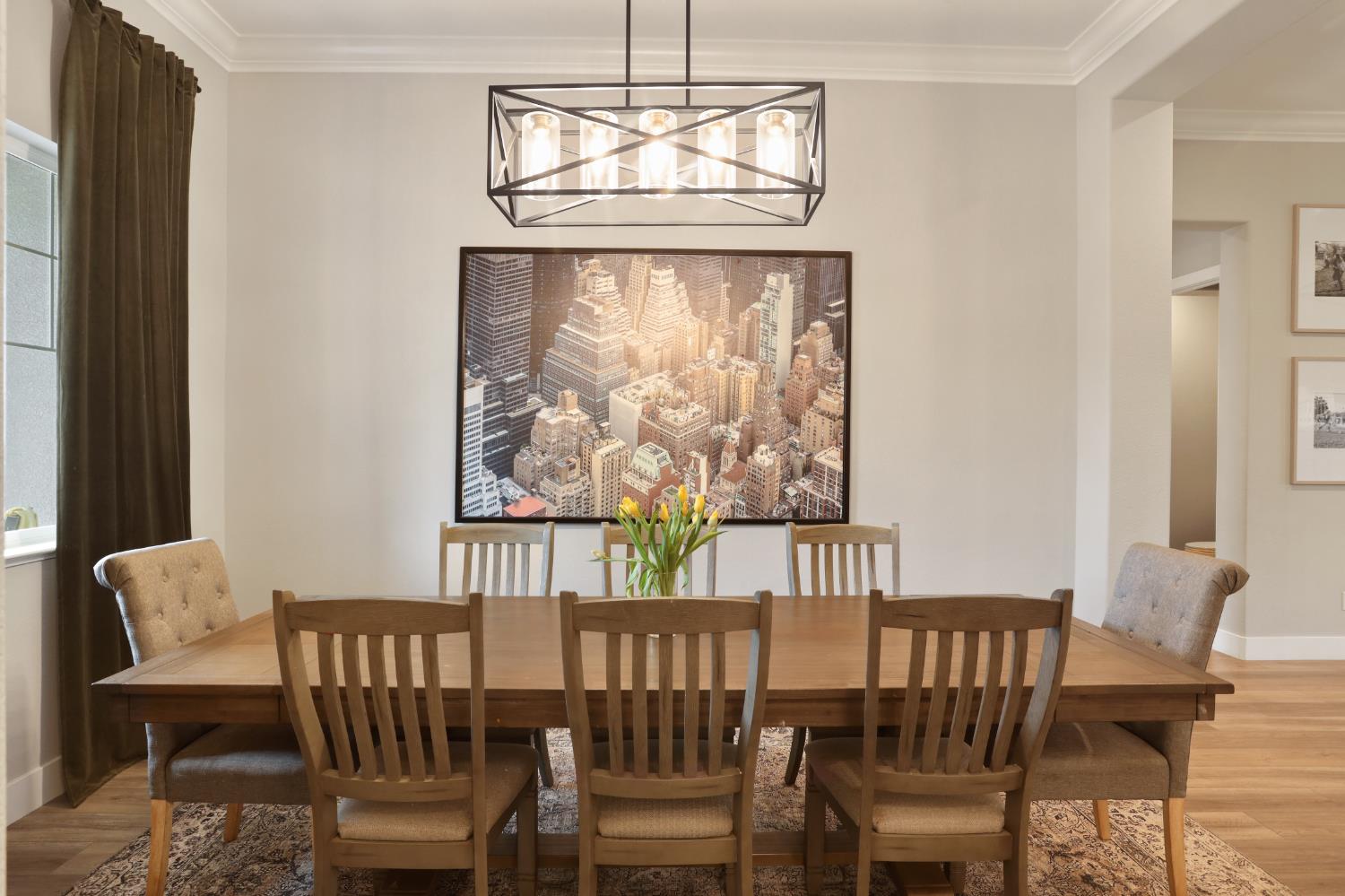 Detail Gallery Image 13 of 61 For 2134 Rambutan Pl, Manteca,  CA 95337 - 5 Beds | 3/1 Baths
