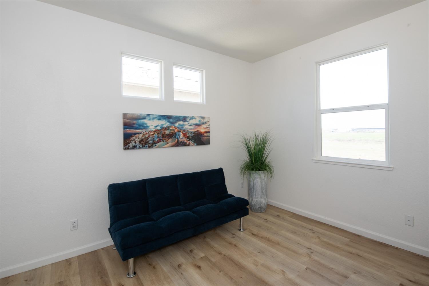 Detail Gallery Image 44 of 59 For 3012 Edgeview Dr, Modesto,  CA 95355 - 5 Beds | 3/1 Baths