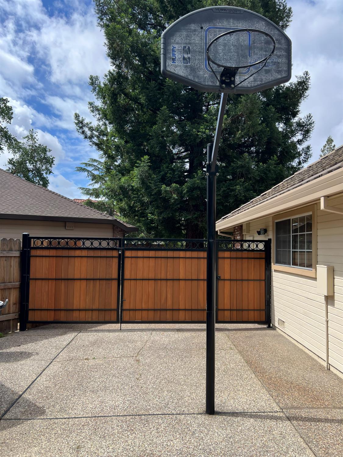 Chex Court, Elk Grove, California image 21