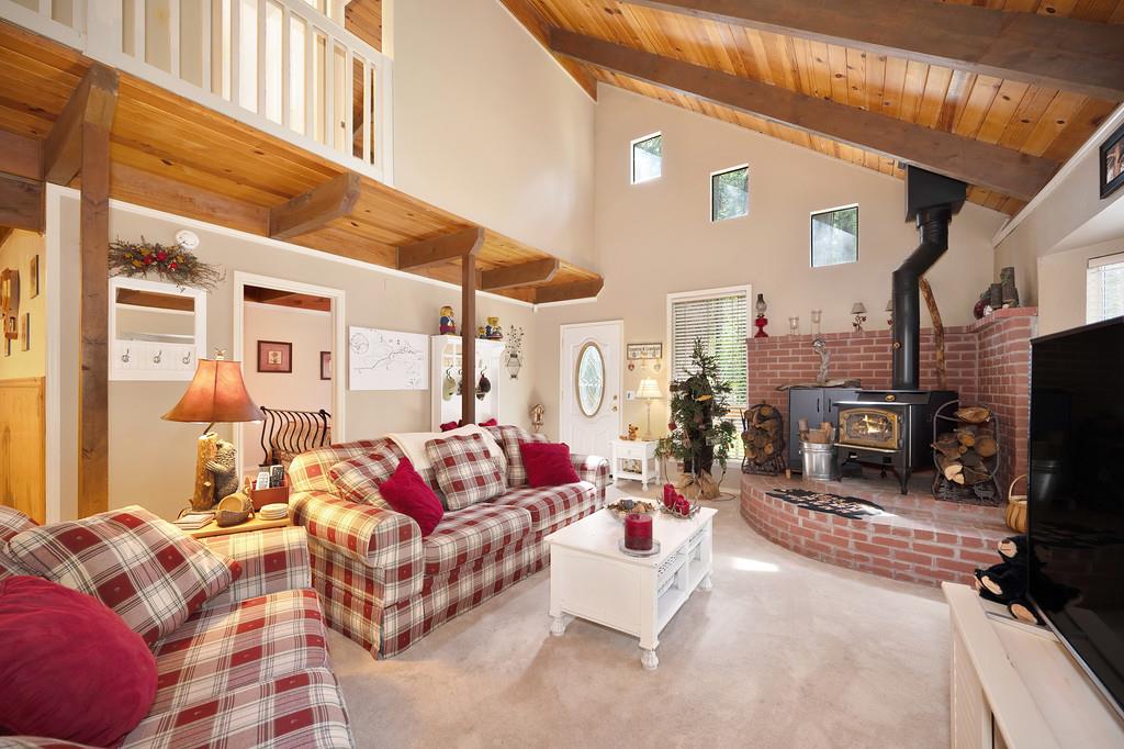 Detail Gallery Image 12 of 47 For 3490 Gold Ridge Trl, Pollock Pines,  CA 95726 - 3 Beds | 2 Baths